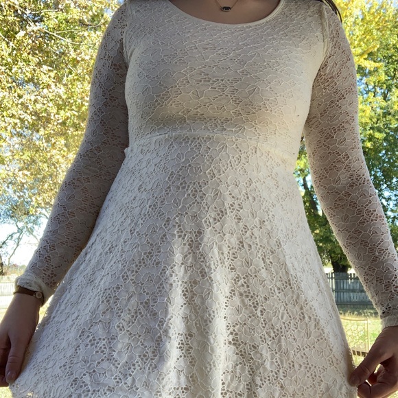 Dress - Picture 1 of 2